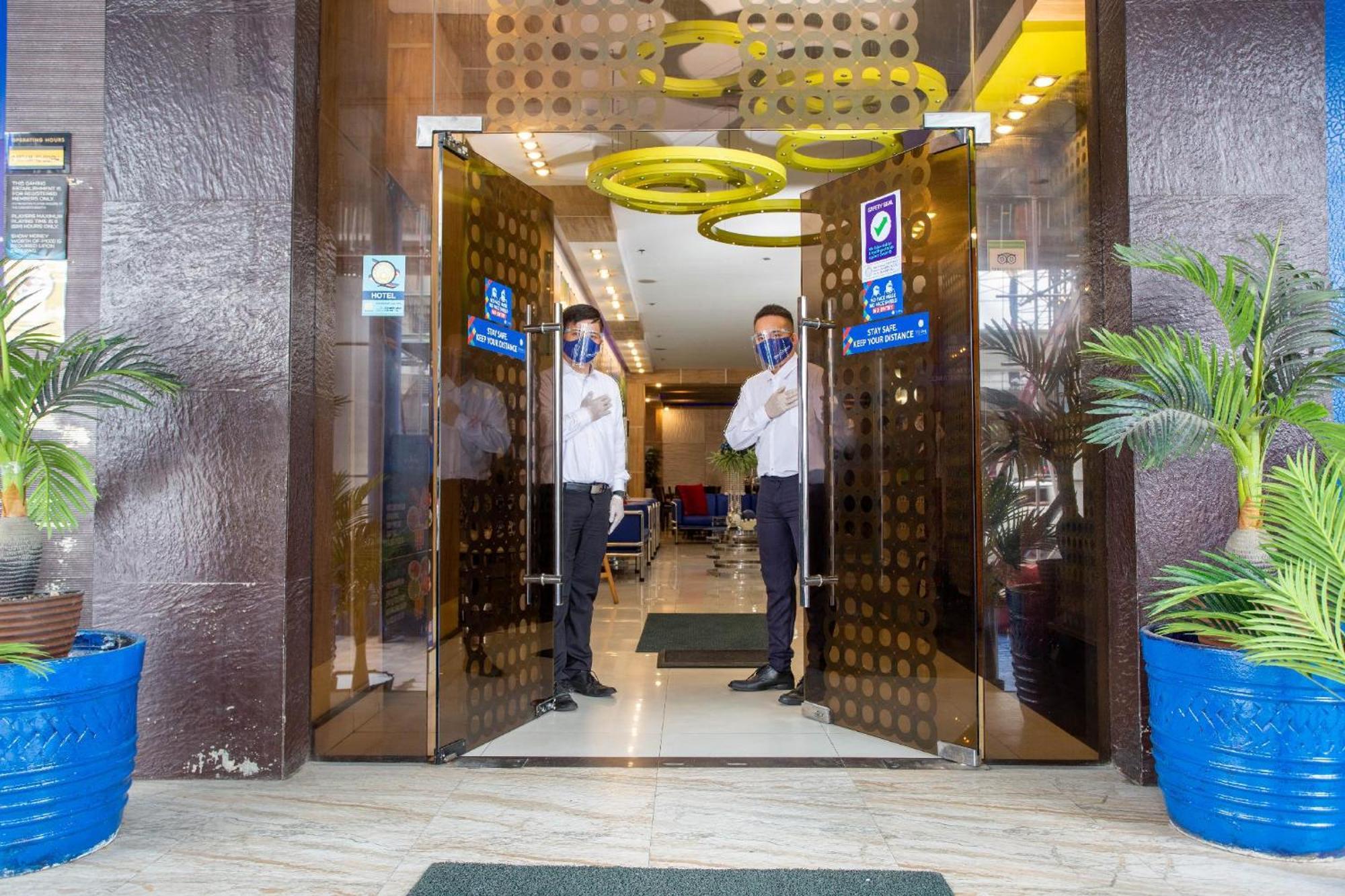 Hotel Dreamworld North Edsa Quezon City Exterior photo